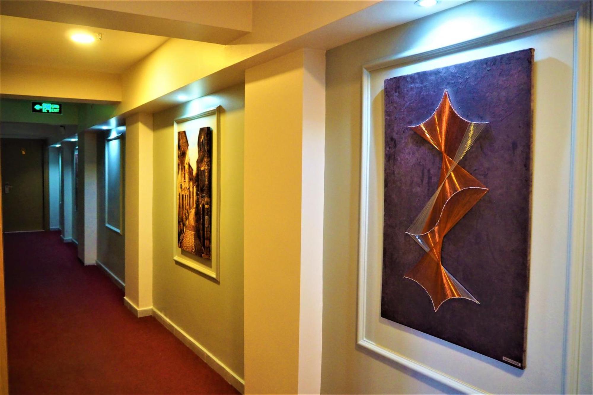 Naila Hotel Istanbul Exterior photo